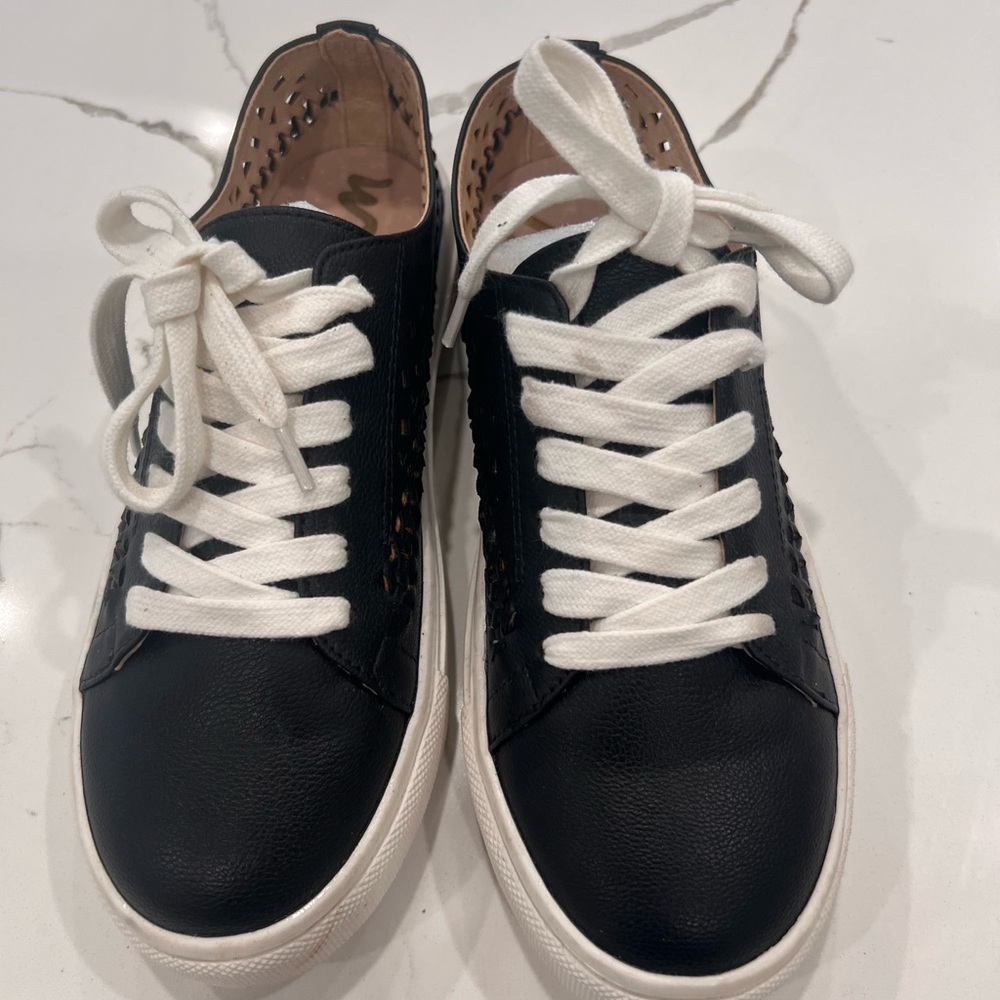 Sam Edelman size 6